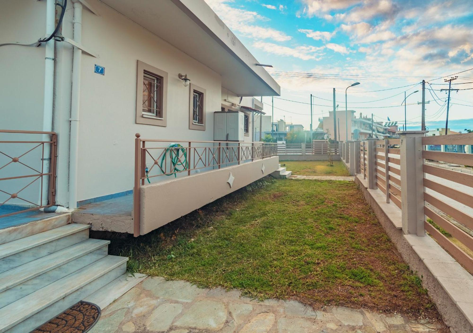 Crystal Cherry Apartment Превеза Экстерьер фото